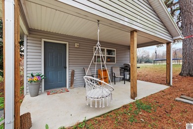 (private lake, pond, creek) Home For Sale in Boaz, Mccracken Kentucky