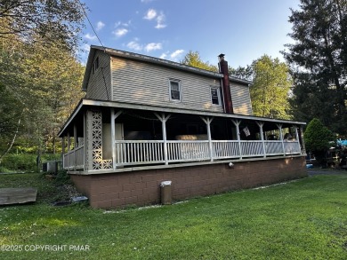 Set in a rural setting on the end of a low traffic road, this