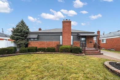 Welcome home to this beautifully updated three-bedroom, two - photo 2