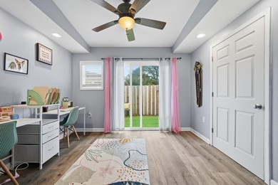 Step into this gorgeous, fully furnished townhome where coastal - photo 11