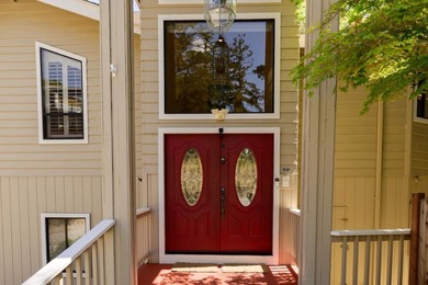 Welcome to this incredible home situated on a spacious corner - photo 16