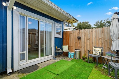 Step into this gorgeous, fully furnished townhome where coastal - photo 18