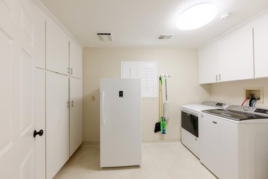 Welcome to this incredible home situated on a spacious corner - photo 25