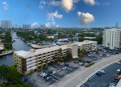 Golden Isles Lakes Area Condo For Sale in Hallandale Beach Florida
