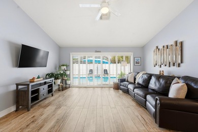 Welcome to this charming single-story residence in North Palm - photo 8