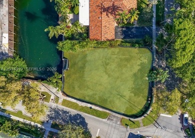 Create the Waterfront Estate You've Always Imagined. An - photo 3