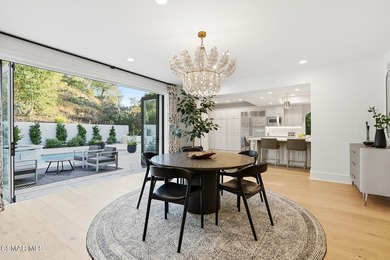 Absolutely striking transitional Mediterranean with a prime - photo 16