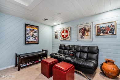 Tucked along one of EagleVail's most coveted streets, this - photo 24