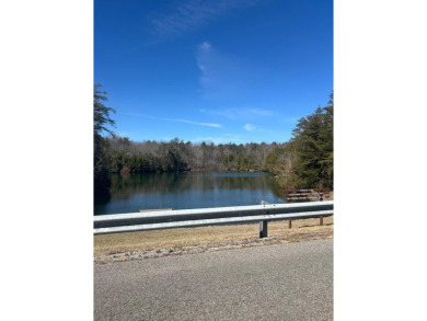 Lake Lot For Sale in Monterey, Tennessee