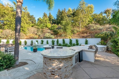 Absolutely striking transitional Mediterranean with a prime - photo 39