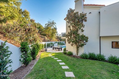 Absolutely striking transitional Mediterranean with a prime - photo 42