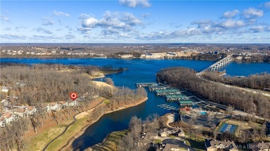 Enjoy the best of both worlds with breathtaking views of the