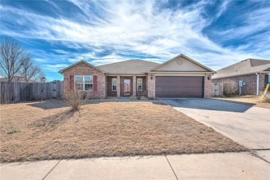 (private lake, pond, creek) Home For Sale in Lowell Arkansas