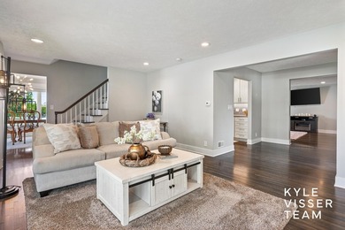 Exceptional opportunity to own in the heart of East Grand - photo 5