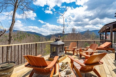 Don't miss out on this beautifully remodeled mountain chalet - photo 19