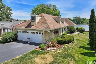 Experience the best of Fox River living in this gorgeous - photo 36
