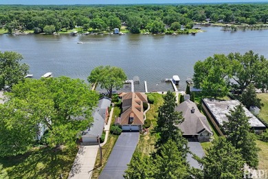 Experience the best of Fox River living in this gorgeous - photo 38
