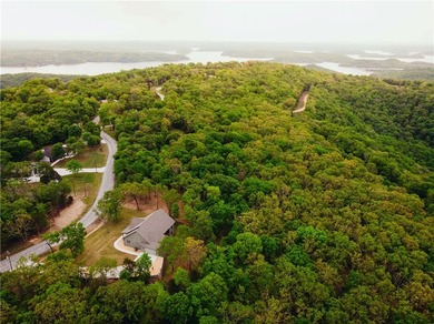 New gorgeous, custom home in Lost Bridge Village! Built in 2026 - photo 44