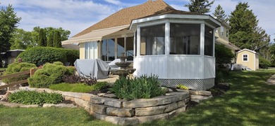 Experience the best of Fox River living in this gorgeous - photo 49