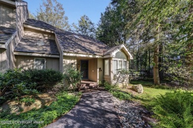 Lake Home For Sale in Pocono Pines, Pennsylvania
