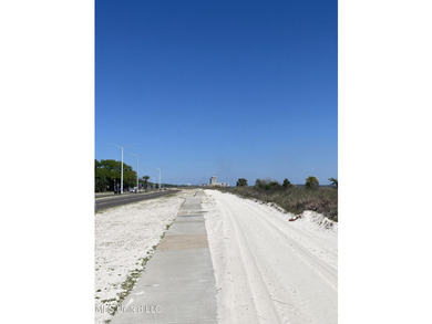 1602 Beach Boulevard, Biloxi, MS - Premier Beachfront Lot with - photo 5