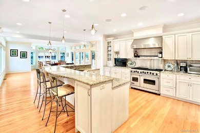 Exquisite Oceanfront Masterpiece! Indulge in the epitome of - photo 10