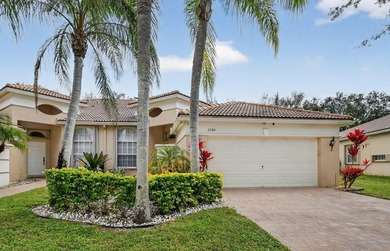 Welcome to this beautiful townhome in the highly desirable - photo 1