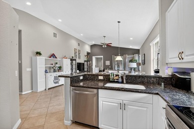 Welcome to this beautiful townhome in the highly desirable - photo 9