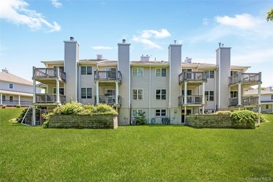 Enjoy breathtaking views of the Long Island Sound from this well - photo 32
