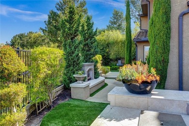 Experience the rare opportunity to own a beautifully appointed - photo 6