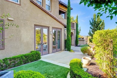 Experience the rare opportunity to own a beautifully appointed - photo 8