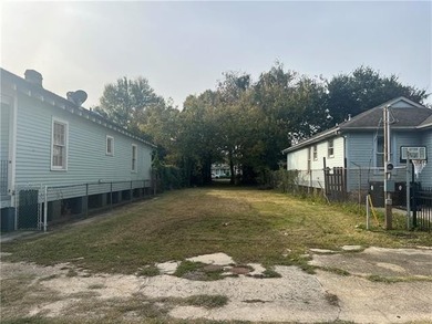 (private lake, pond, coastal) Lot For Sale in New Orleans Louisiana