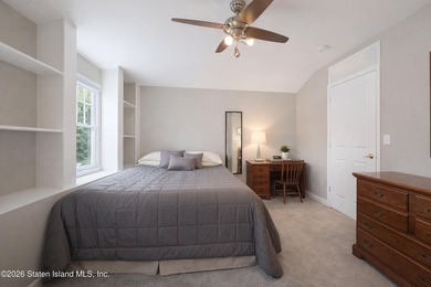 Located in the heart of New Springville, this 3-bedroom - photo 13