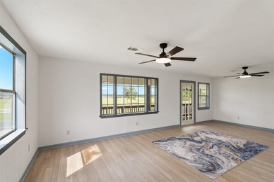 Recent completely remodeled Duplex on over 3 acres of land in - photo 28