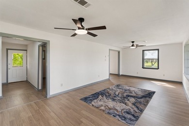 Recent completely remodeled Duplex on over 3 acres of land in - photo 29
