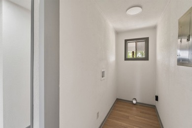 Recent completely remodeled Duplex on over 3 acres of land in - photo 33