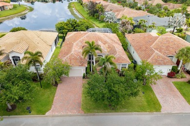 Come see this Beautiful 3 bedroom, 2.5 bath home in the gated - photo 2