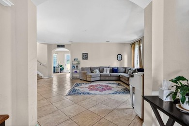 MOTIVATED SELLER in SAGEWOOD community. This home has 4 Bedroom - photo 4