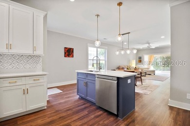 Welcome home to this beautifully renovated Camellia model - photo 15
