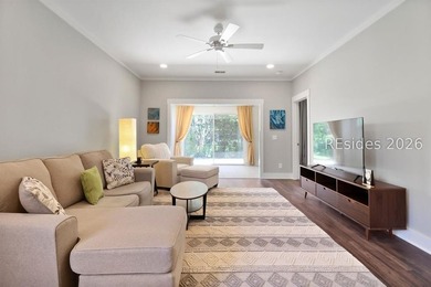 Welcome home to this beautifully renovated Camellia model - photo 20
