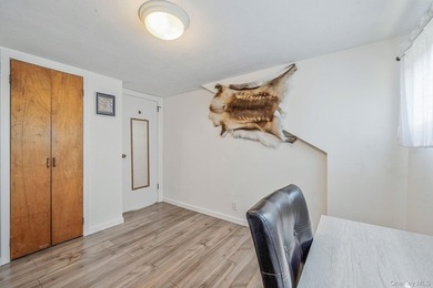 Welcome to this beautifully maintained 3 bedroom, 2 full - photo 20