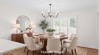 Welcome to this beautifully renovated 5-bedroom, 3.5-bath home - photo 24