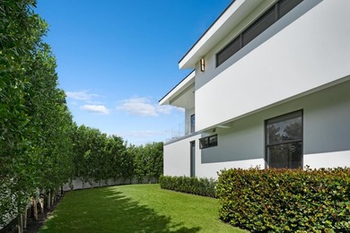 Set on a 9,345+/- square-foot lot, this SoSo residence combines - photo 24