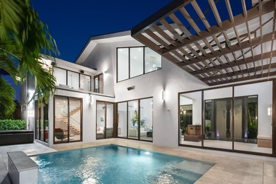 Set on a 9,345+/- square-foot lot, this SoSo residence combines - photo 27