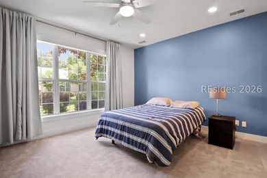 Welcome home to this beautifully renovated Camellia model - photo 29