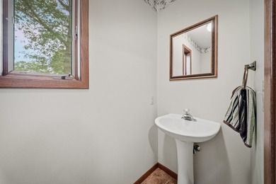 Beautifully maintained and set on a corner lot, this ranch-style - photo 30