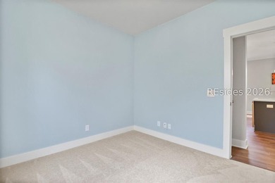 Welcome home to this beautifully renovated Camellia model - photo 39
