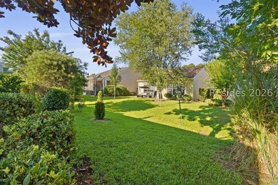 Welcome home to this beautifully renovated Camellia model - photo 50