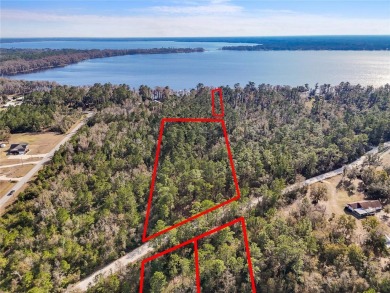 Lake Acreage For Sale in Keystone Heights, Florida