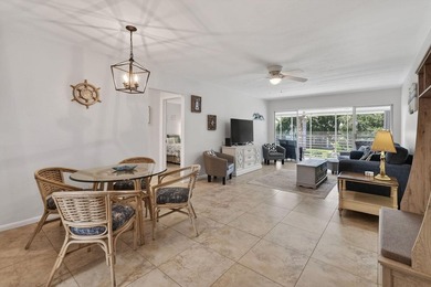 Welcome to Tequesta Garden ,this quaint community is - photo 4